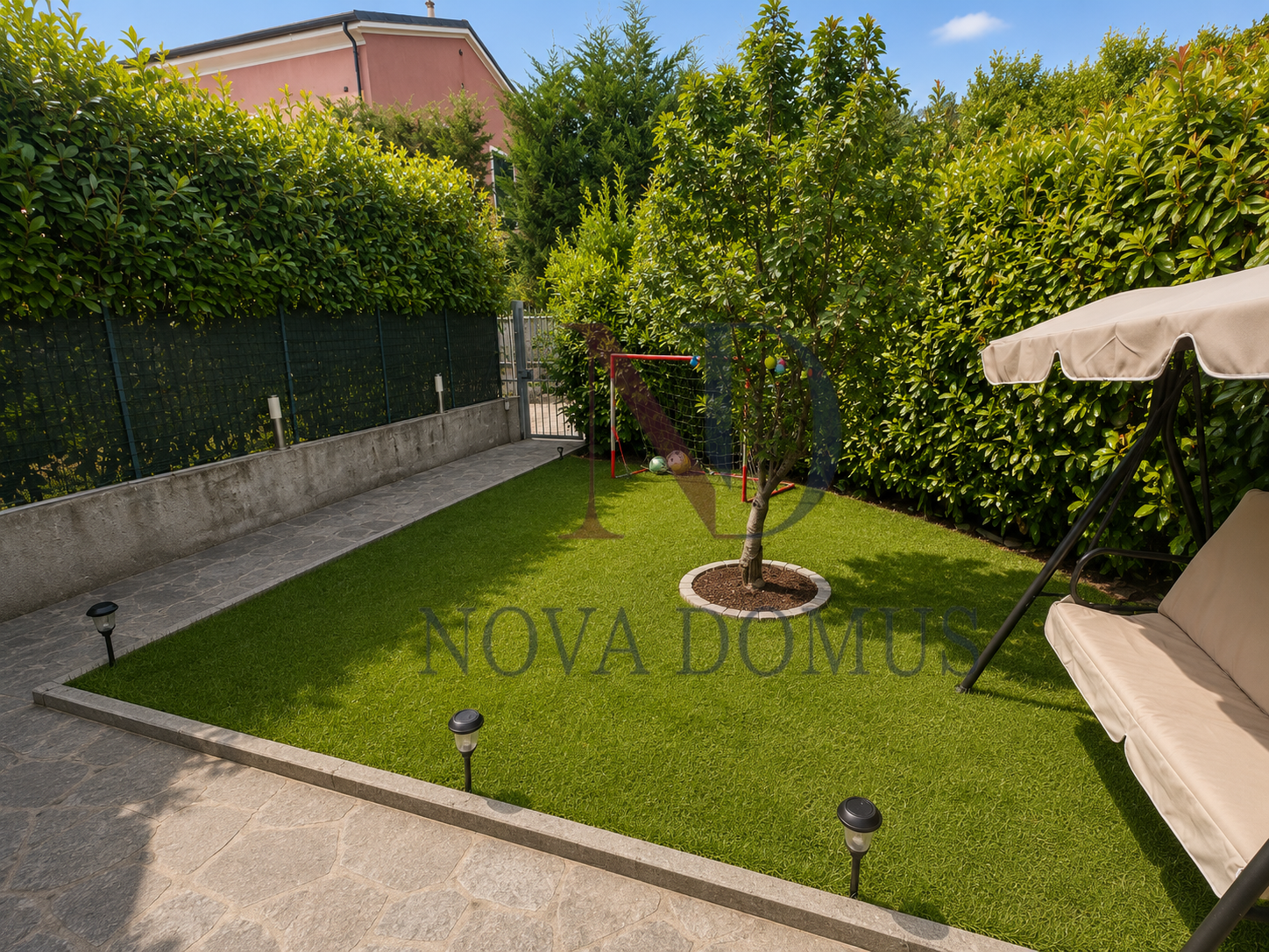 Casa indipendente con giardino in via prima trasversale 16, Vezzano Ligure
