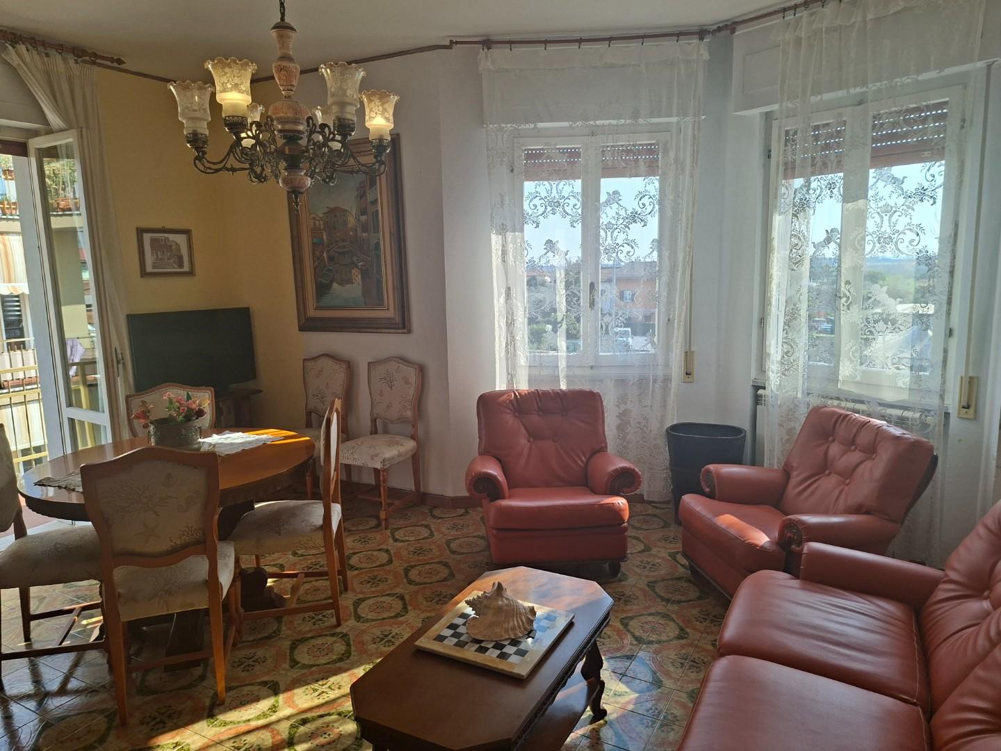 Quadrilocale in vendita, Ortonovo dogana