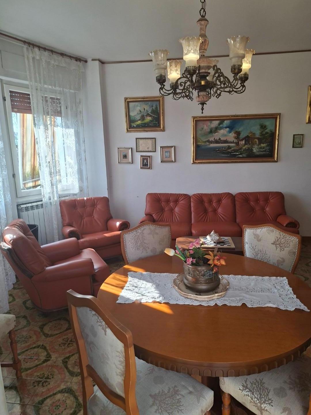 Quadrilocale in vendita, Ortonovo dogana