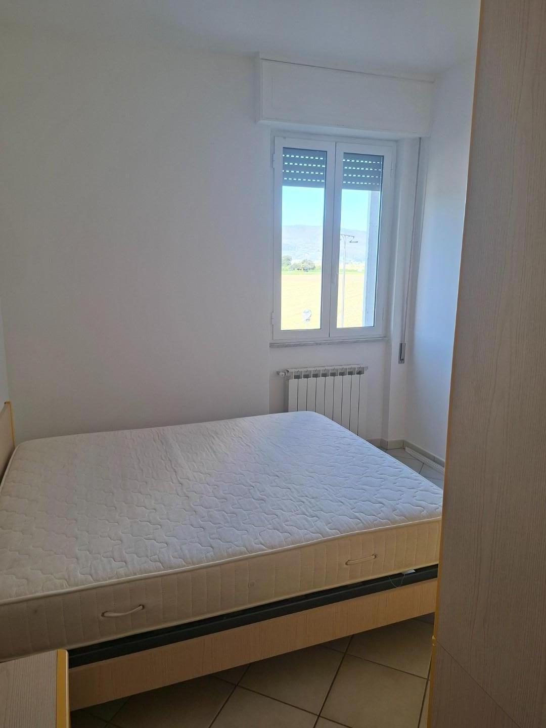 Trilocale in vendita, Ortonovo luni mare