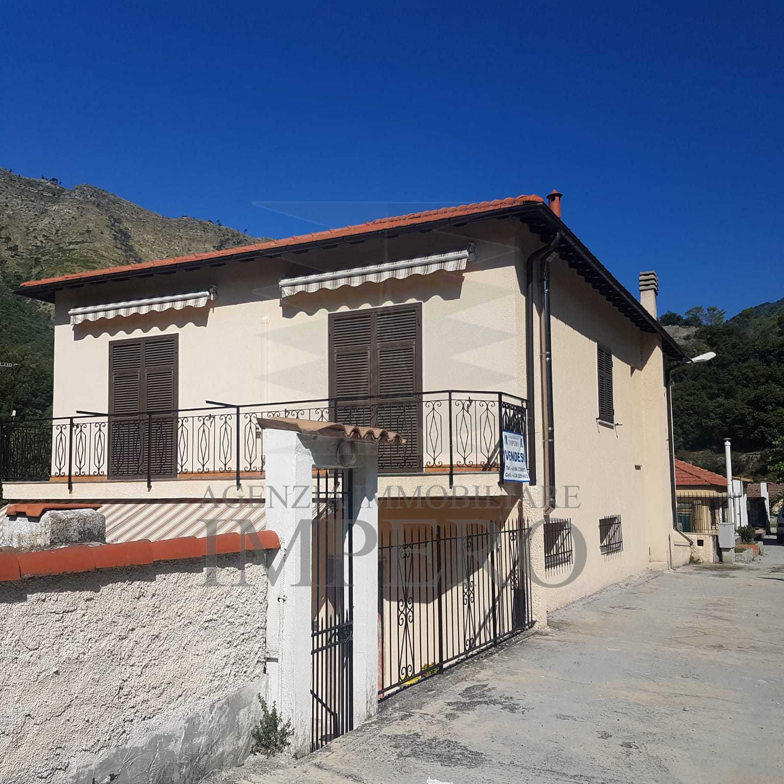 Casa indipendente con giardino in via nazionale 8, Airole