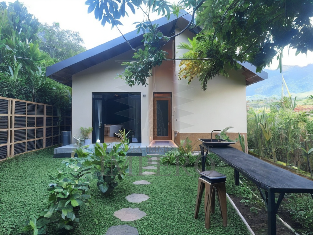 Casa indipendente con giardino in via fontana 59, Ventimiglia