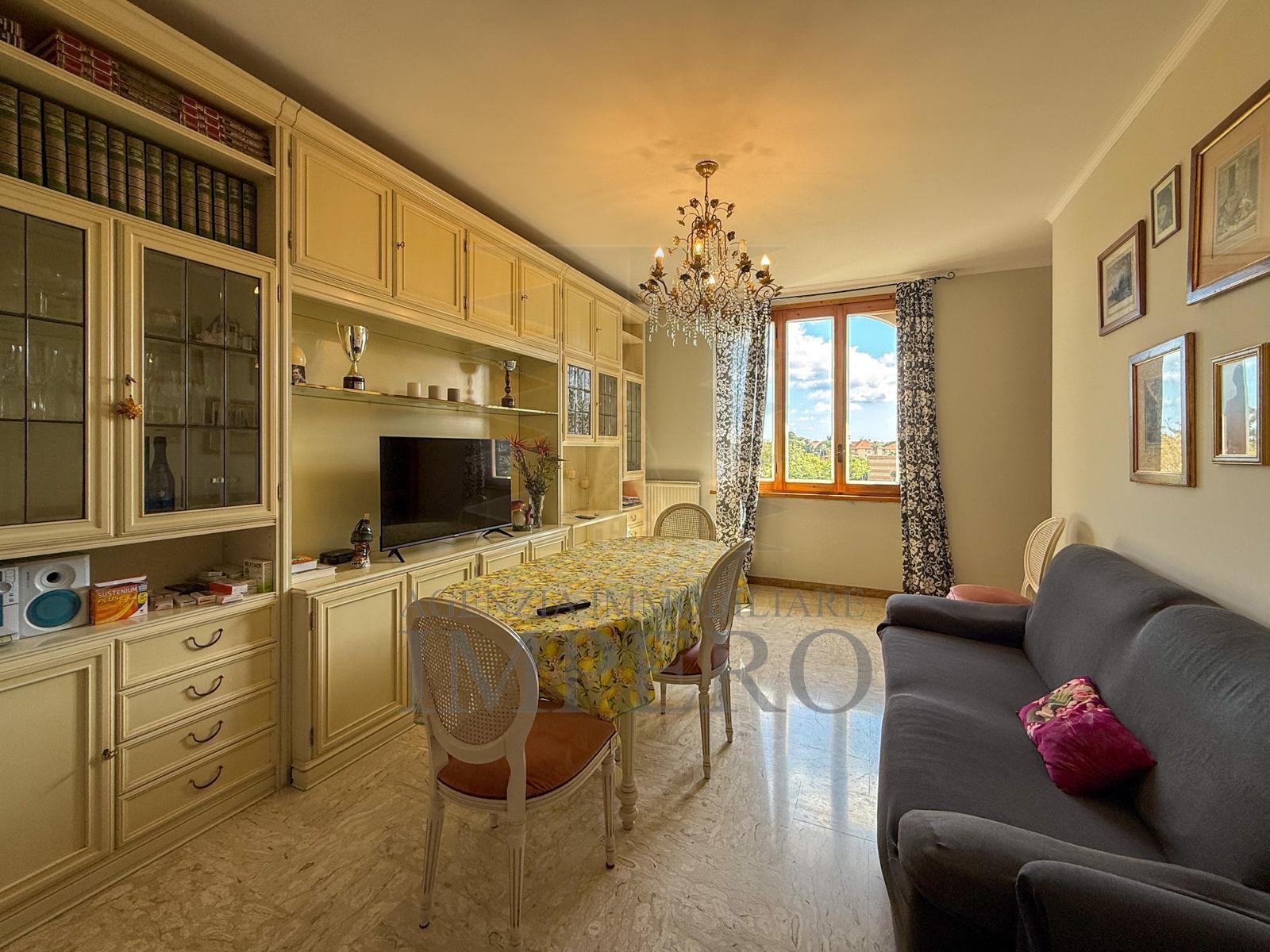 Trilocale da ristrutturare in via cagliari 32, Bordighera