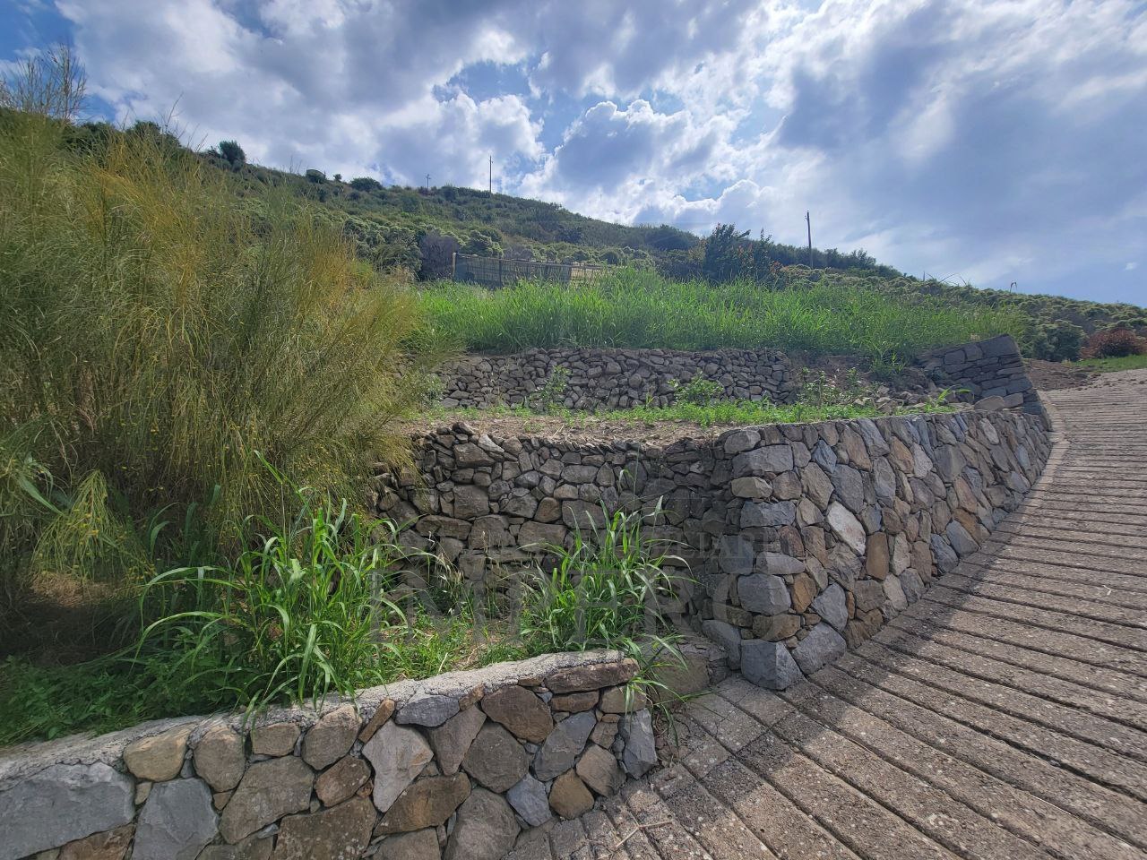 Terreno Agricolo in vendita in via anacleto hughes 22/a, Ventimiglia