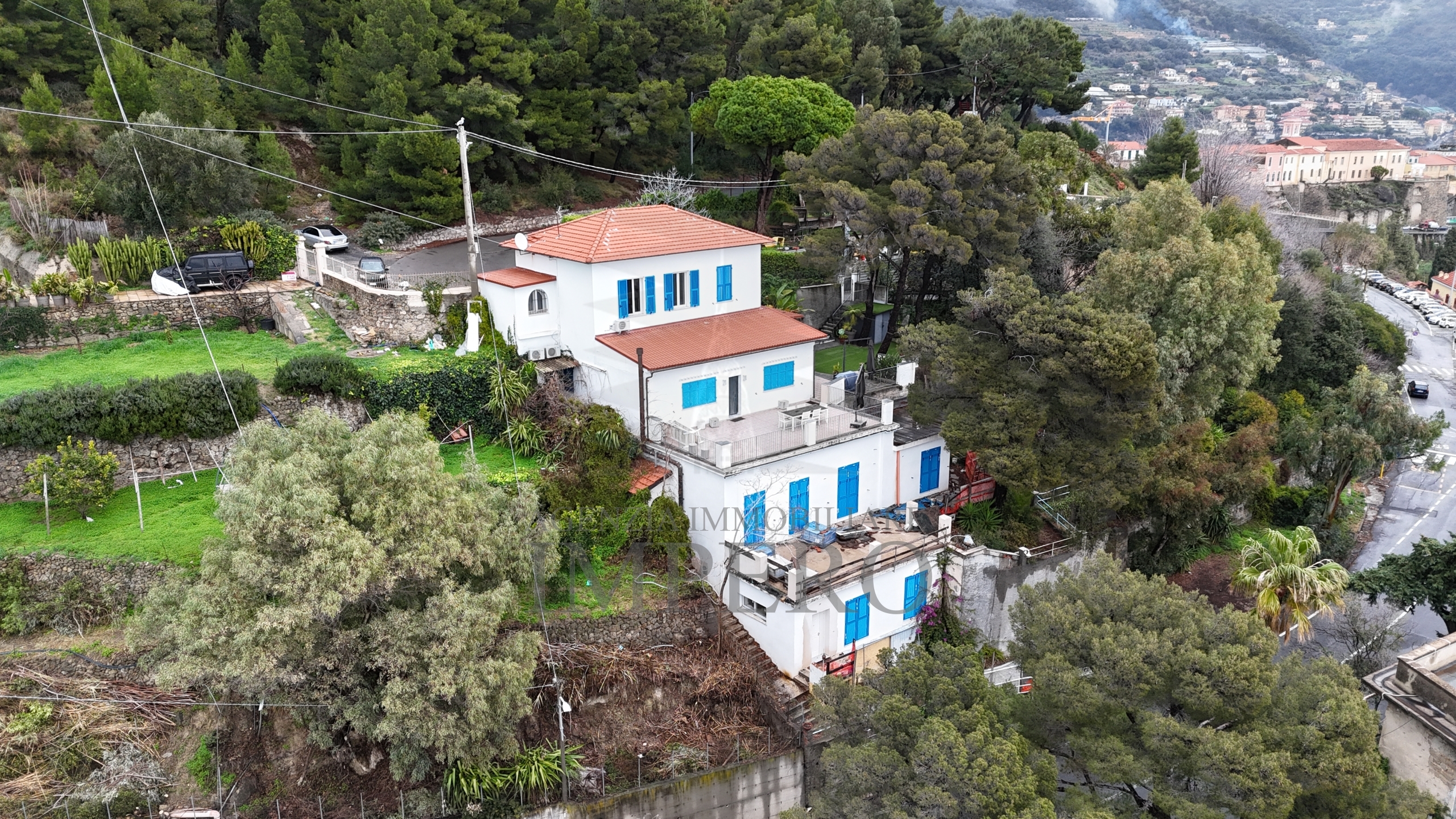 Villa vista mare in corso g. verdi 16, Ventimiglia
