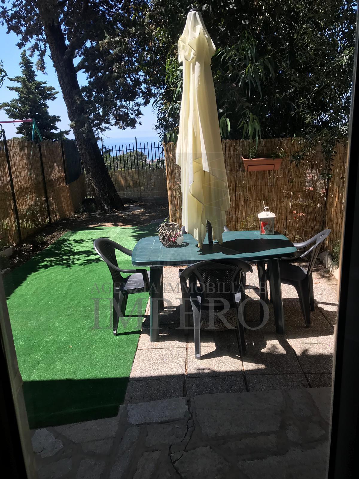Trilocale con giardino in via generale vincenzo rossi 79, Bordighera