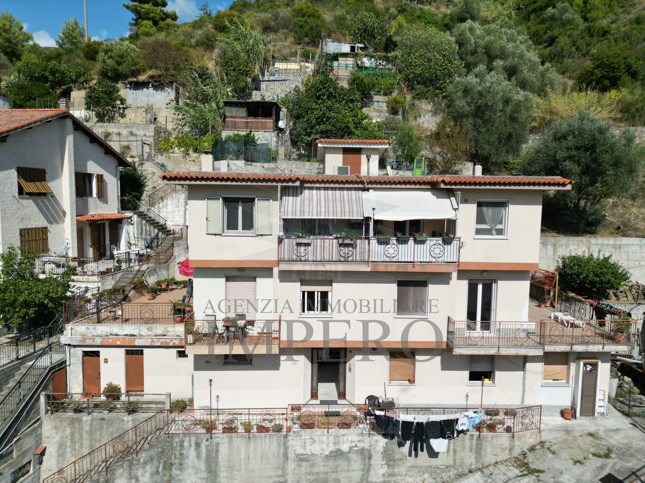Bilocale con giardino in corso limone piemonte 184, Ventimiglia