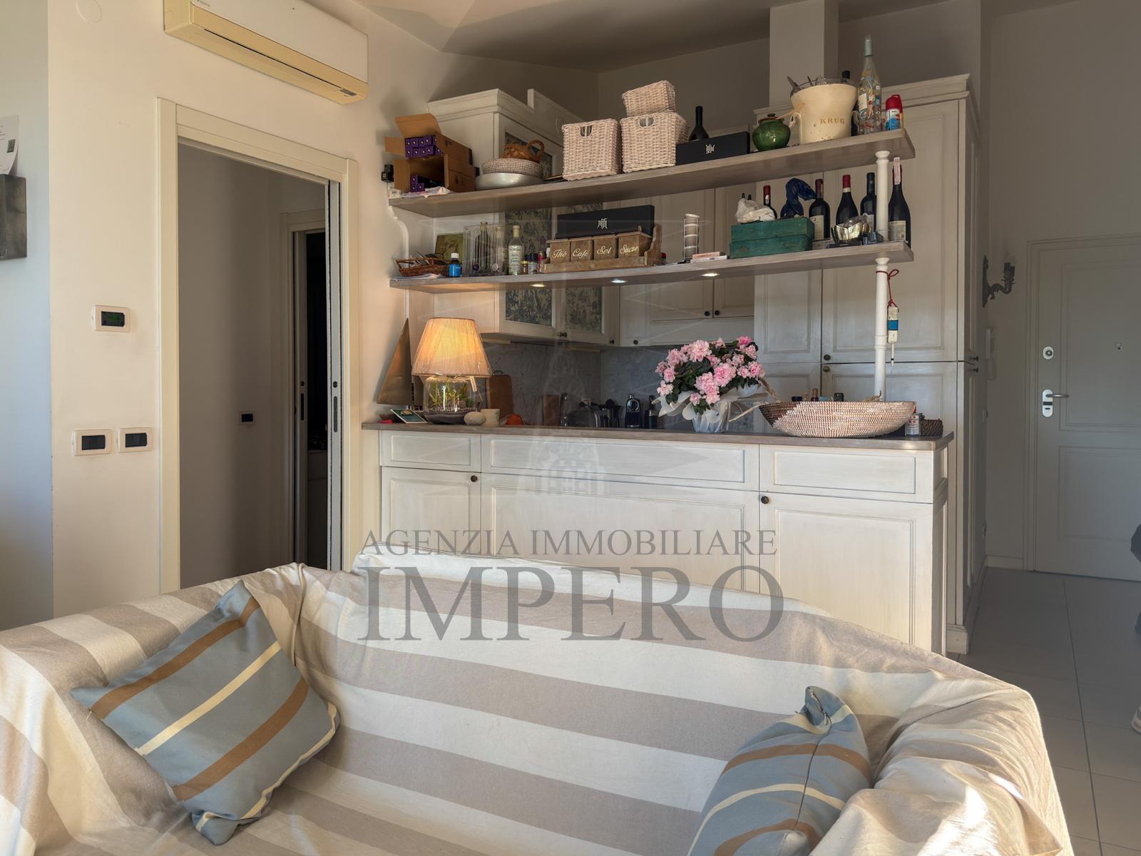 Trilocale con box doppio in via lodovico winter 5, Bordighera