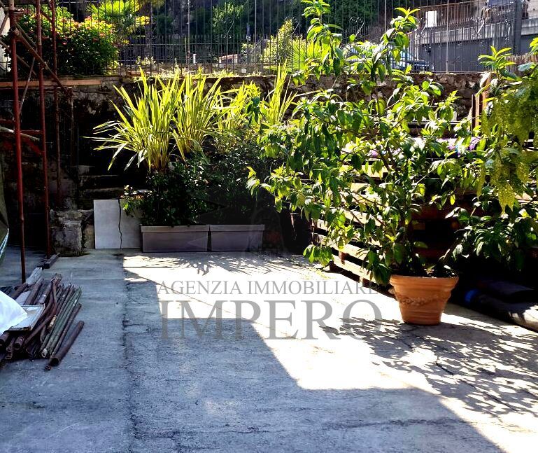 Casa indipendente con giardino in via nuova, Isolabona