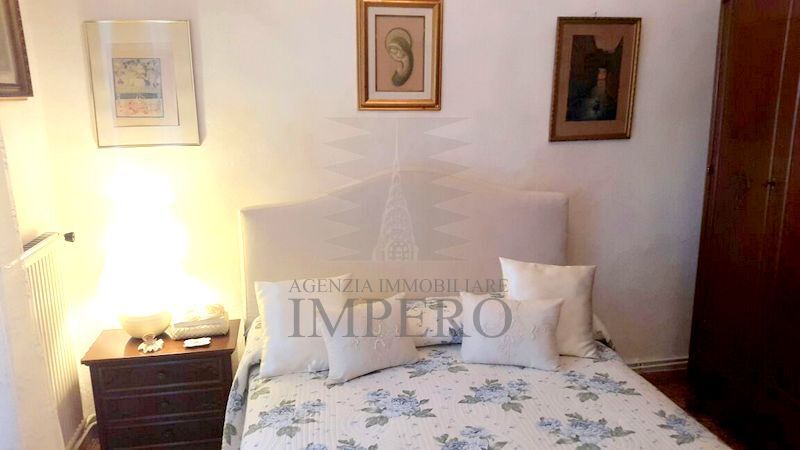 Casa indipendente con giardino in via nuova, Isolabona