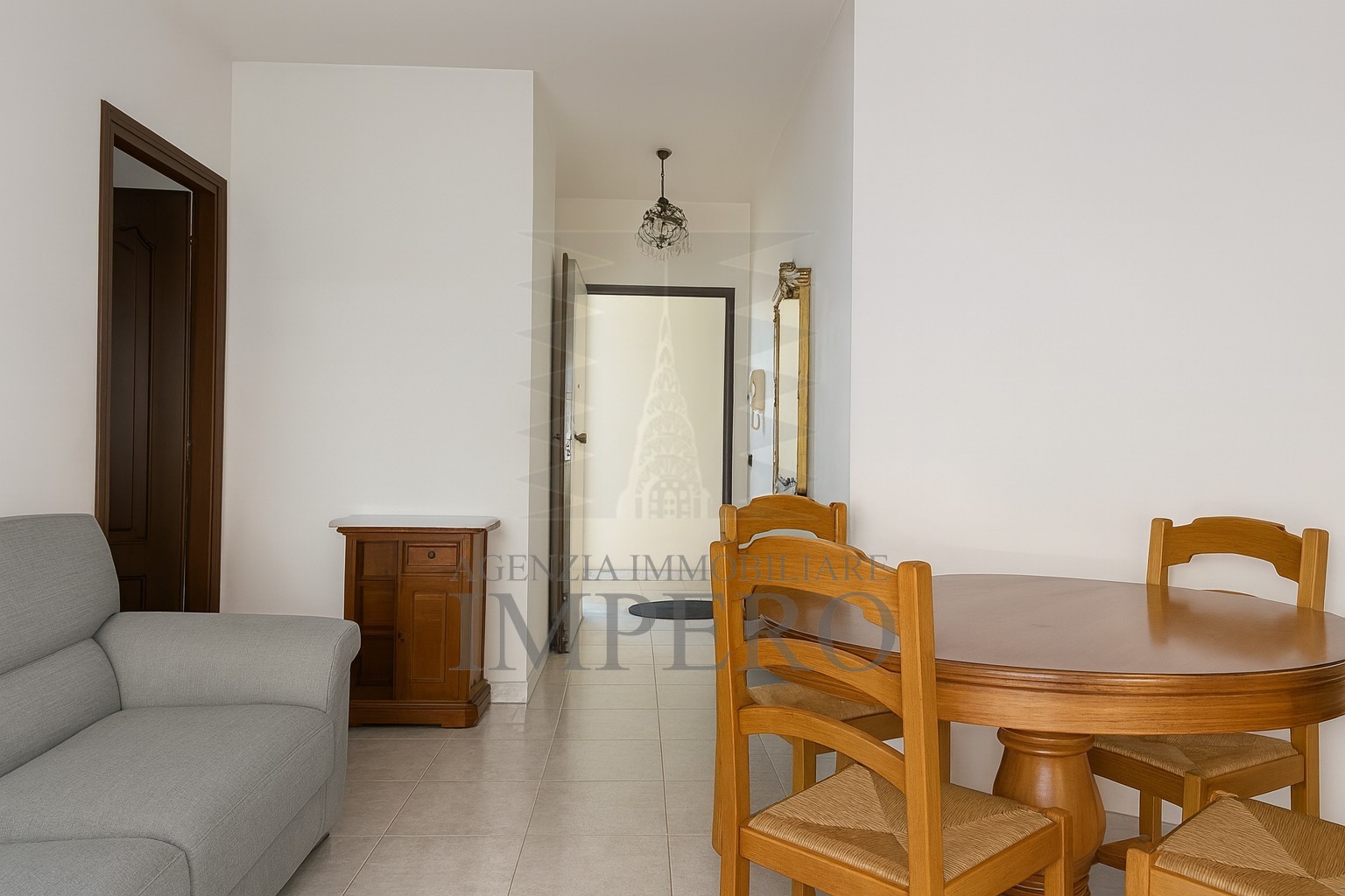 Bilocale con terrazzo in via sottoconvento 51, Ventimiglia