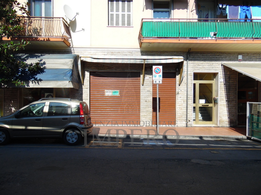Locale commerciale in affitto a Ventimiglia