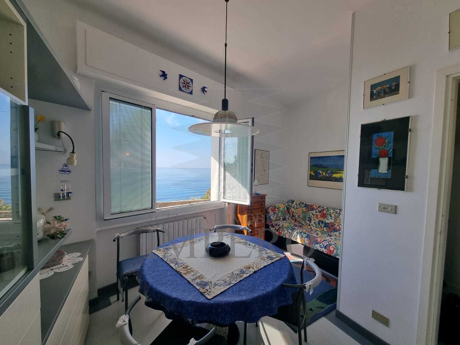 Trilocale vista mare in via cavalieri di malta 10, Ospedaletti