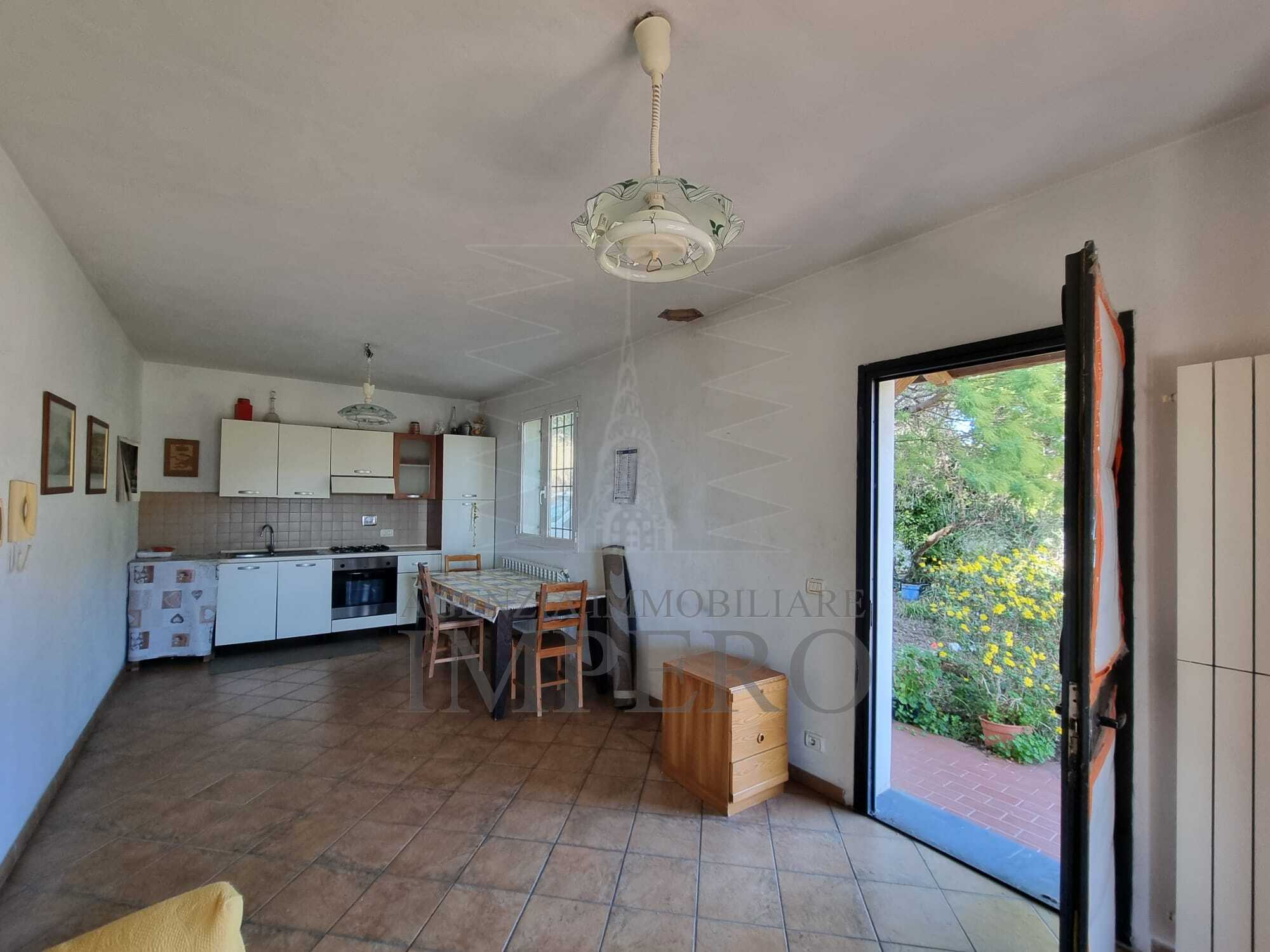 Villa vista mare in via fontana 1, Ventimiglia