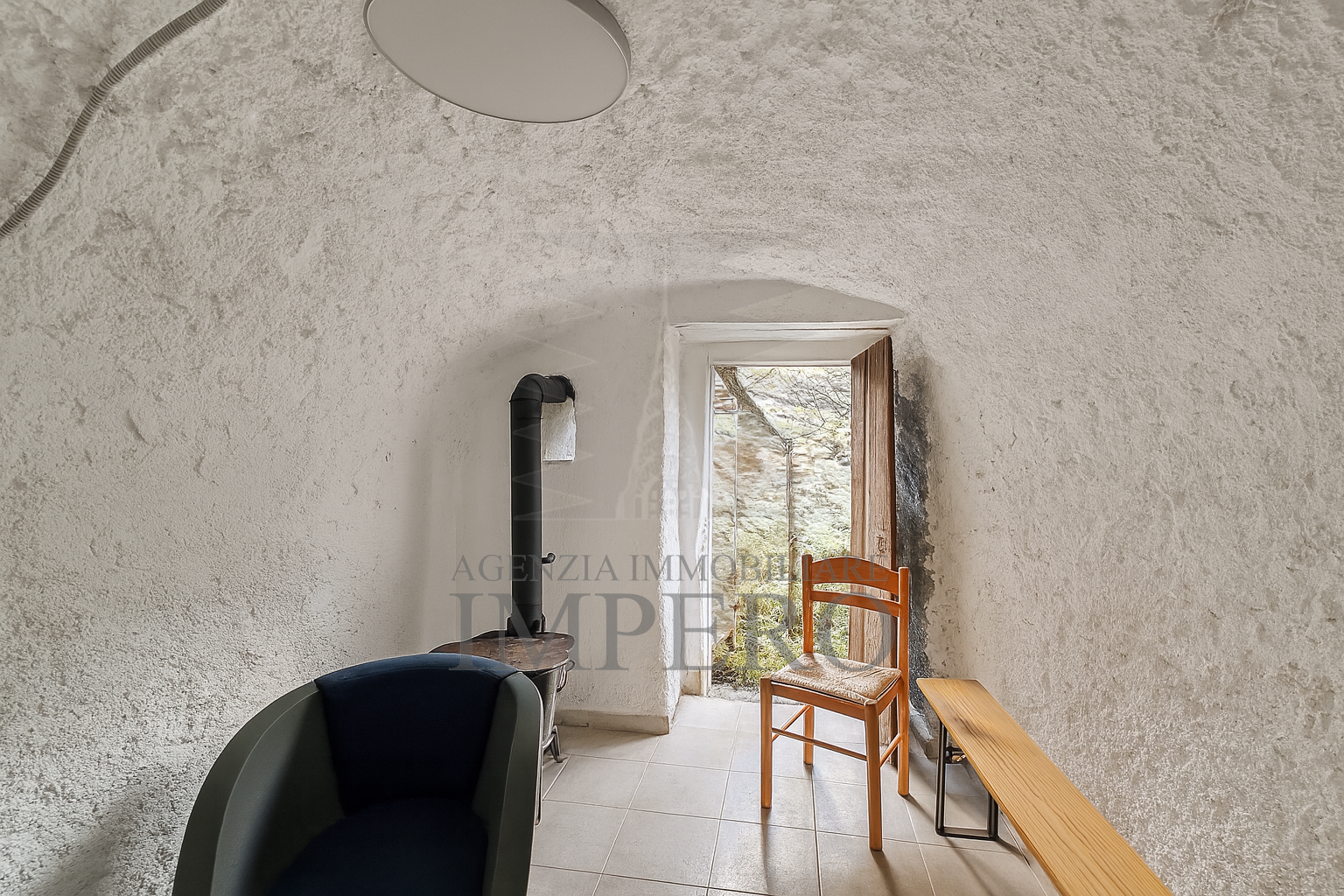 Villa con giardino in localit pomo 2, Castel Vittorio