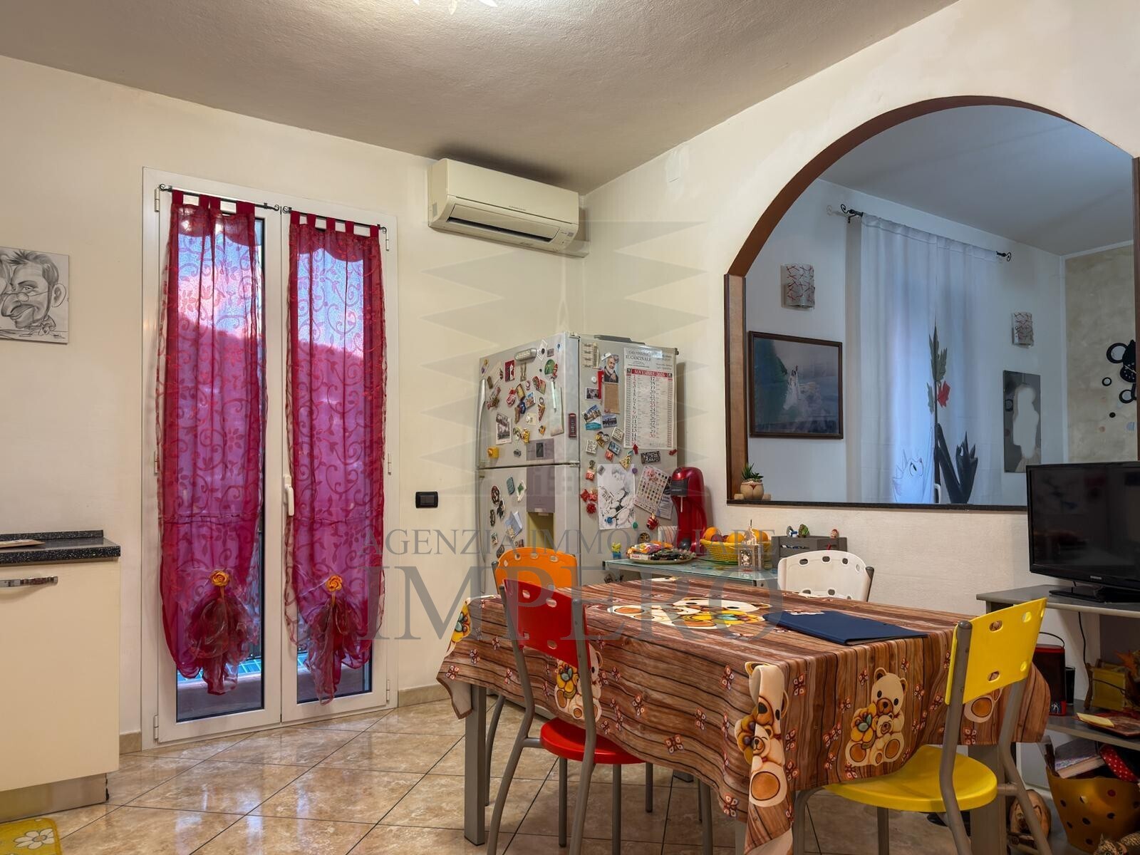 Trilocale con terrazzo in via giuseppe verdi 62, Camporosso