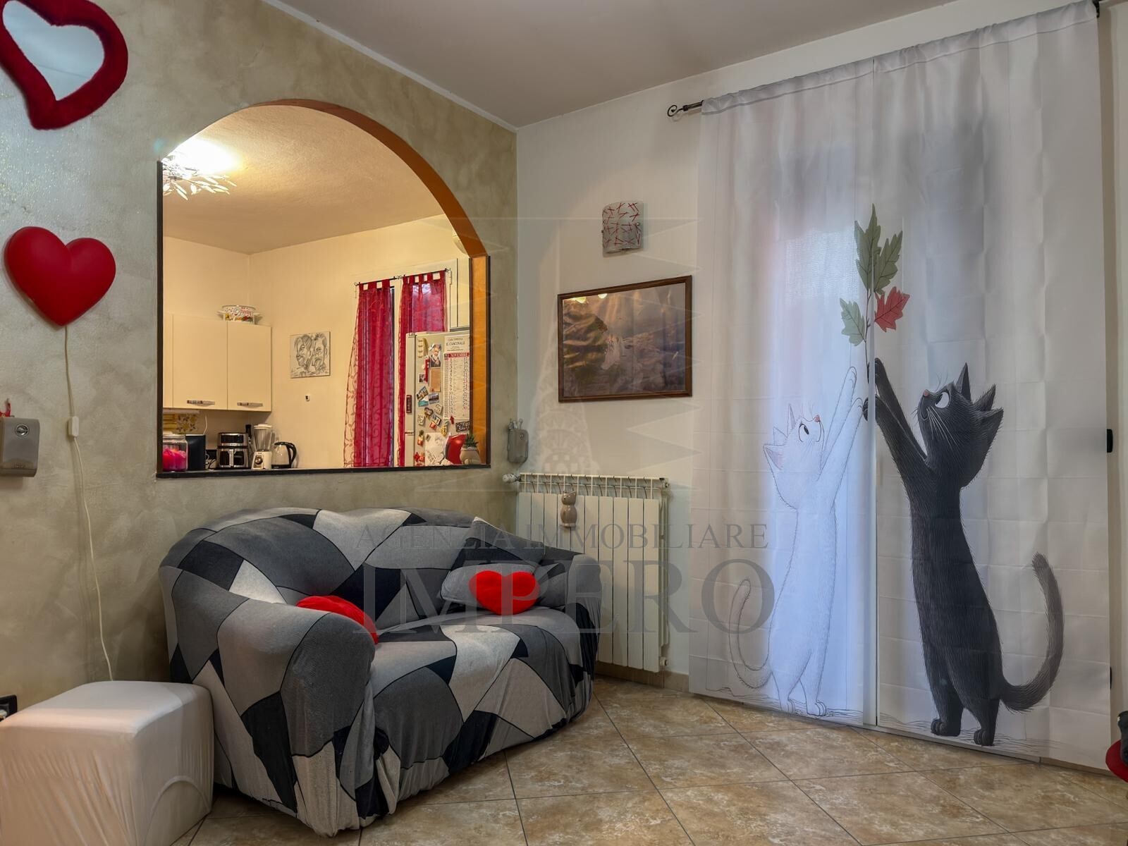 Trilocale con terrazzo in via giuseppe verdi 62, Camporosso