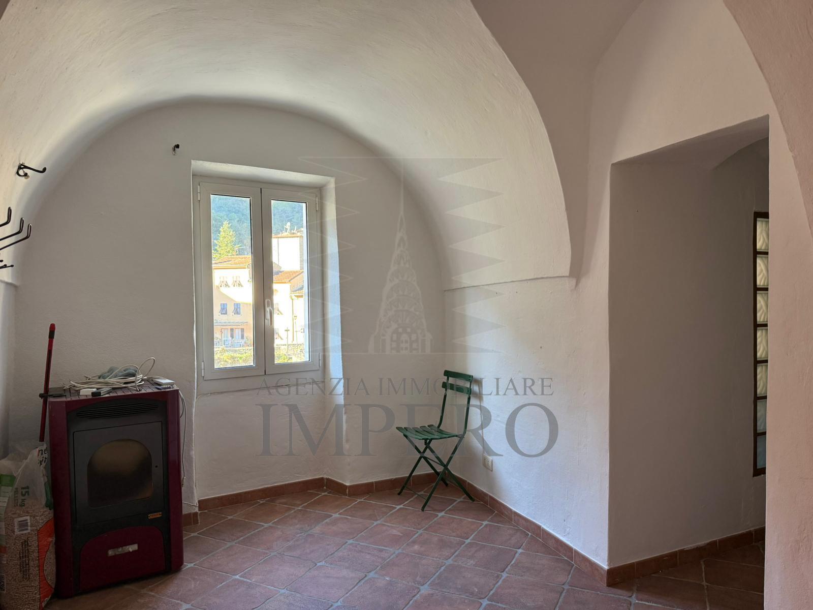 Appartamento con box in via case palanchi 4, Ventimiglia