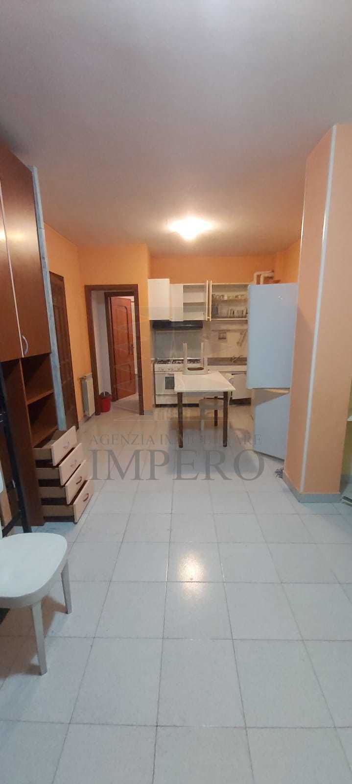 Quadrilocale con terrazzo in via g. calsamiglia 1, Ventimiglia