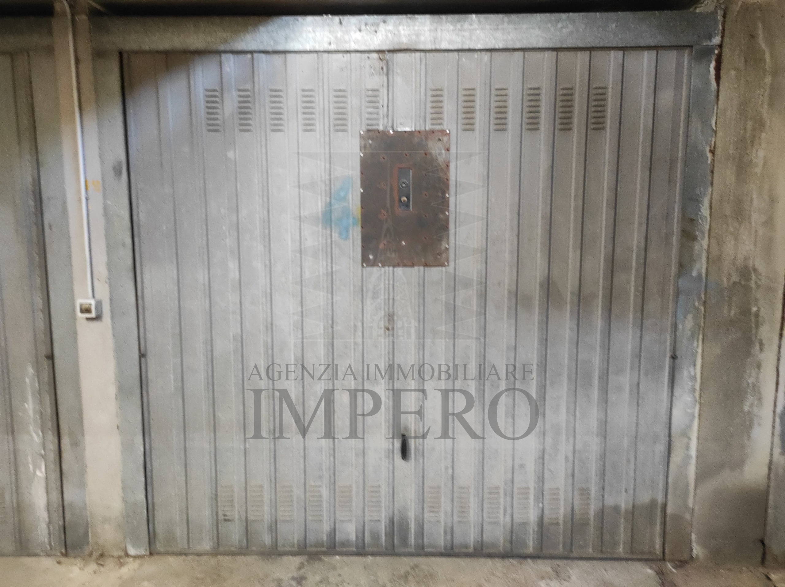 Posto auto coperto in vendita in corso limone piemonte 112, Ventimiglia