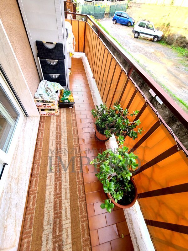 Quadrilocale vista mare in via bandette 26, Ventimiglia