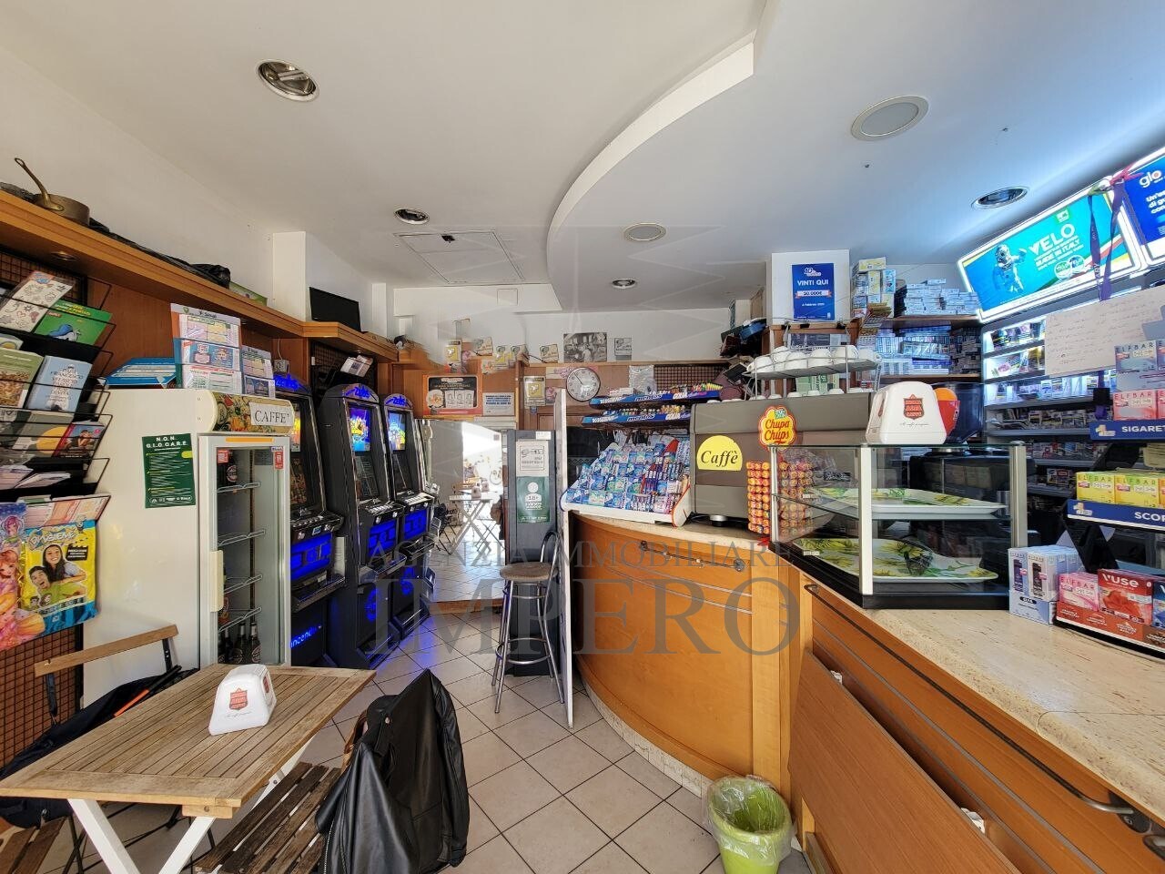 Locale commerciale in vendita in via aurelia 150, Bordighera