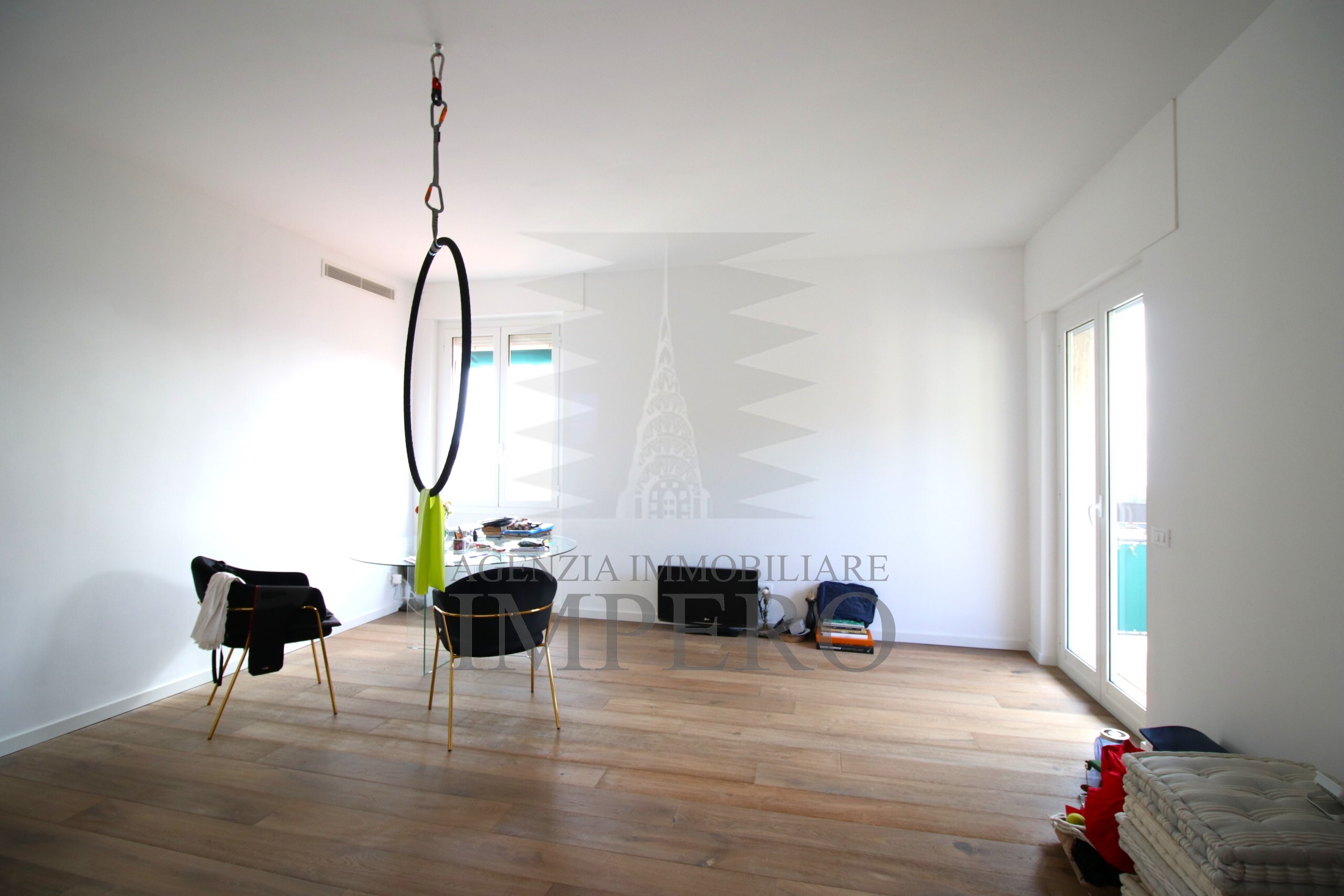 Trilocale ristrutturato in via aprosio 2, Ventimiglia