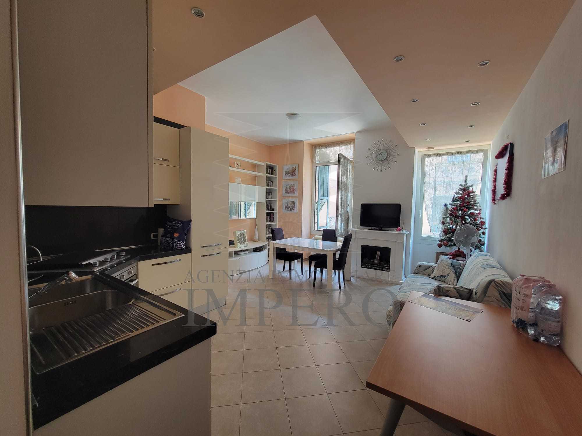 Trilocale ristrutturato in via metella 1, Ventimiglia