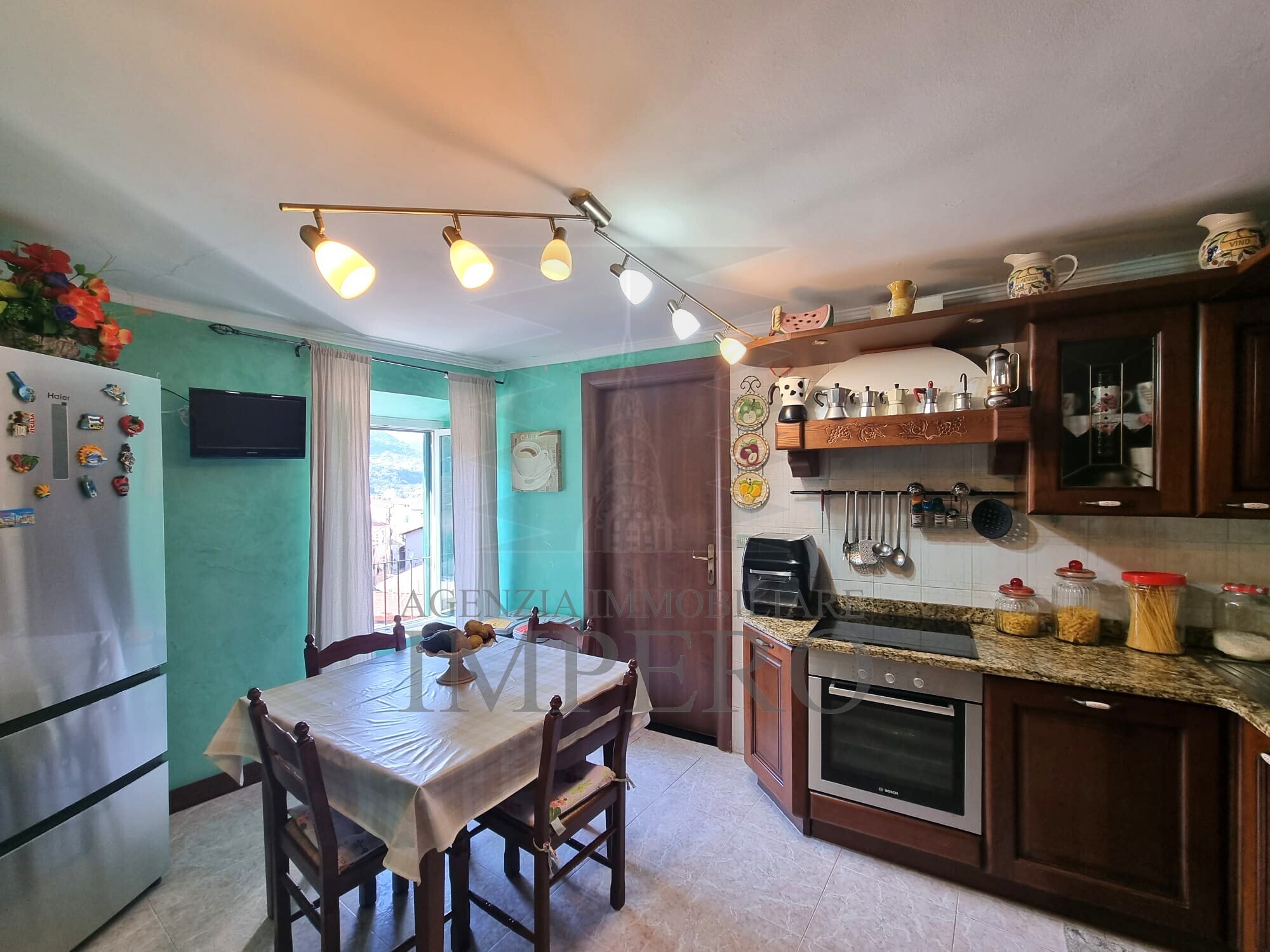 Quadrilocale in vendita in via giuseppe garibaldi 26, Ventimiglia