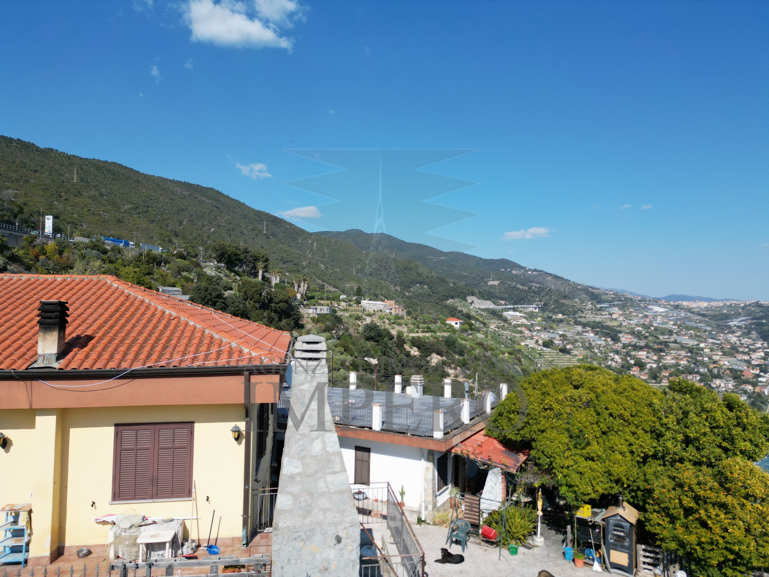 Villa vista mare in strada curtasse 14, Bordighera