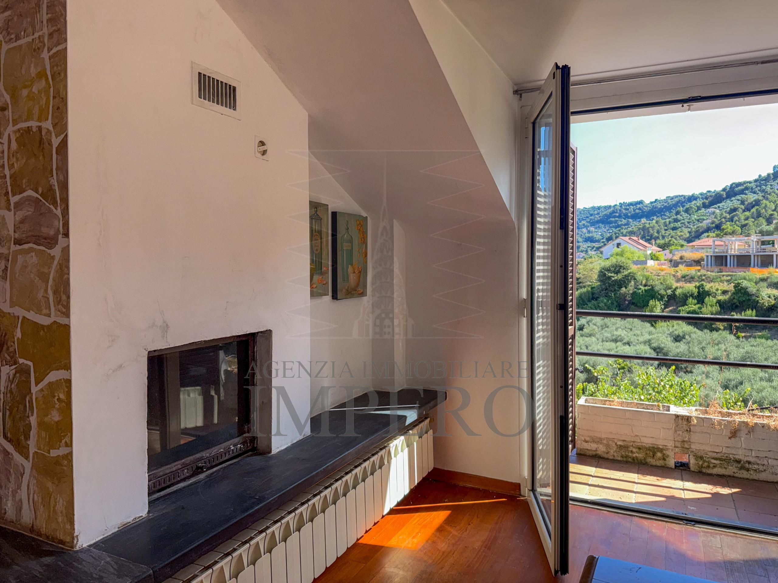 Appartamento vista mare in localit� gray 14, Camporosso