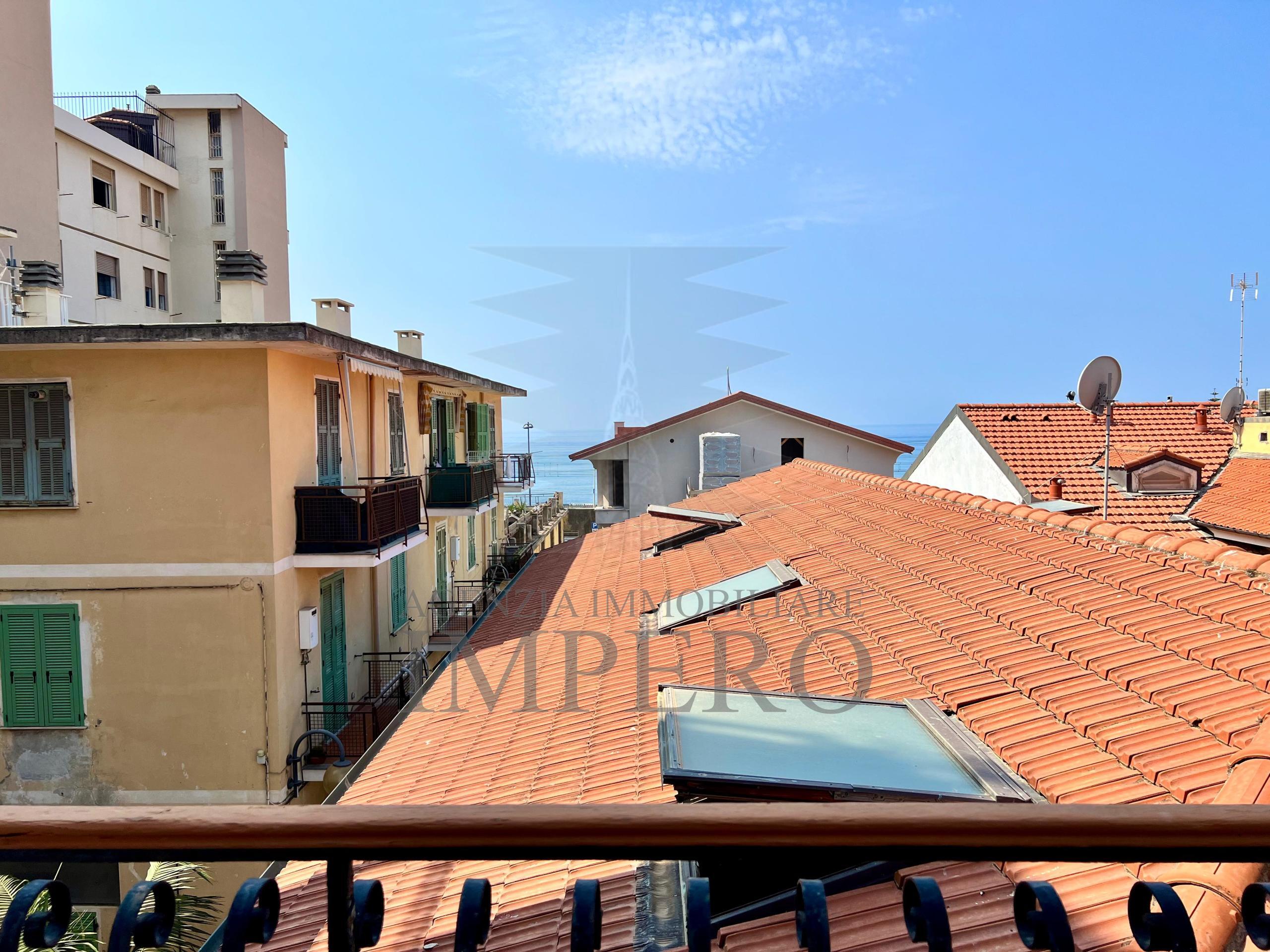 Casa indipendente vista mare in via san lorenzo 4, Bordighera