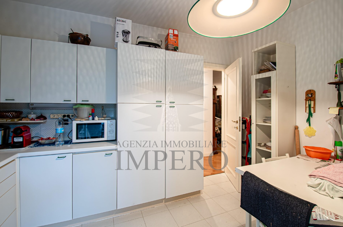 Appartamento con giardino in via galileo galilei 3, Bordighera