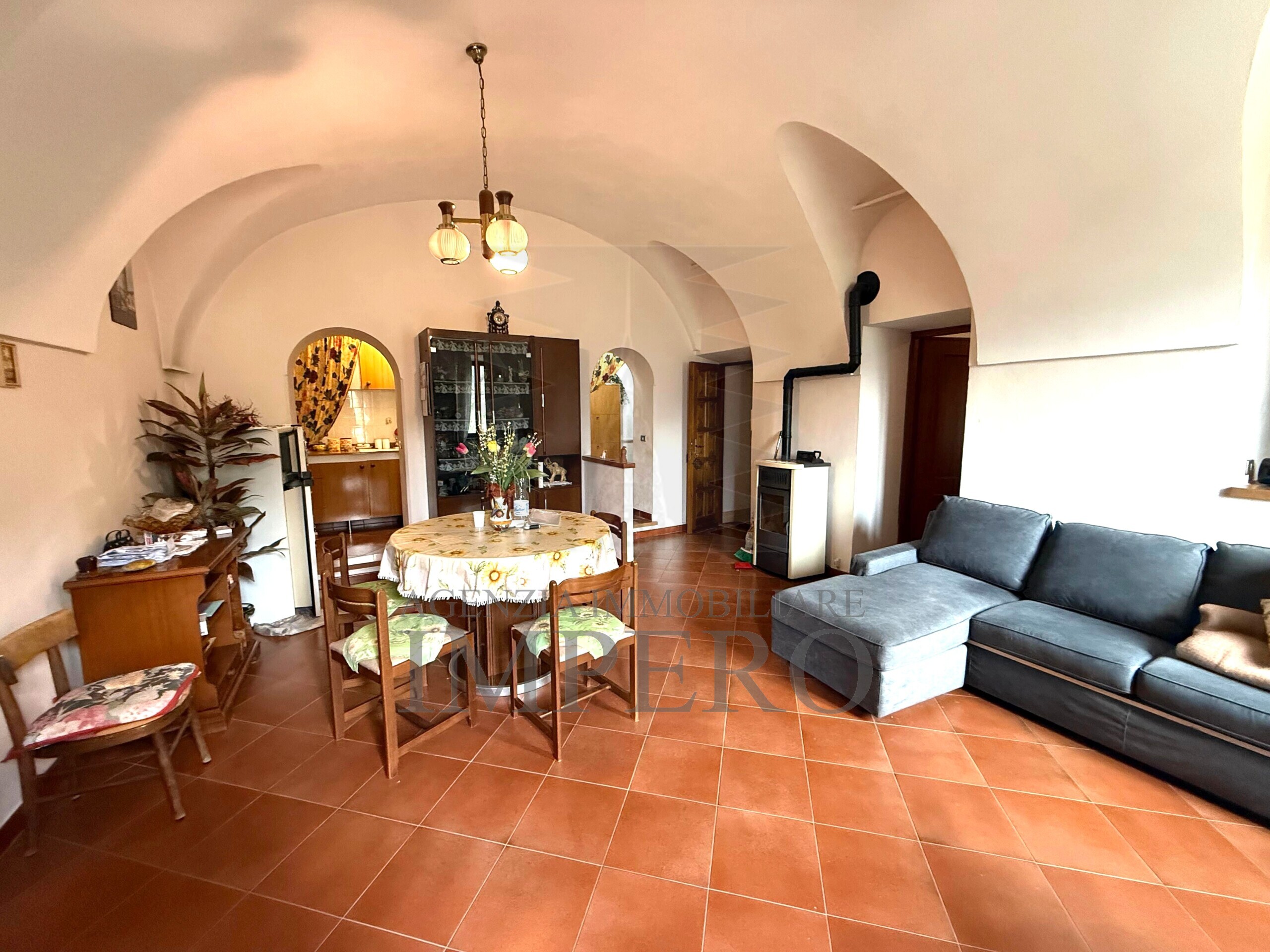 Bilocale in vendita in via ginestrea 27, Olivetta San Michele