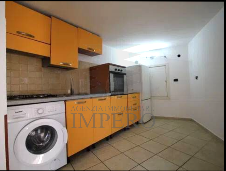 Trilocale con terrazzo in via sant'anna 204, Ventimiglia