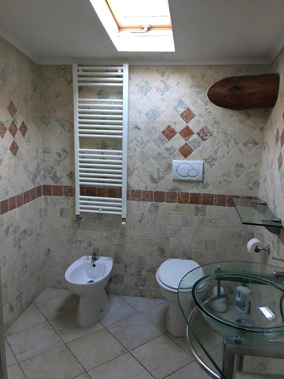Bilocale in vendita in piazza della costituente 8, Ventimiglia