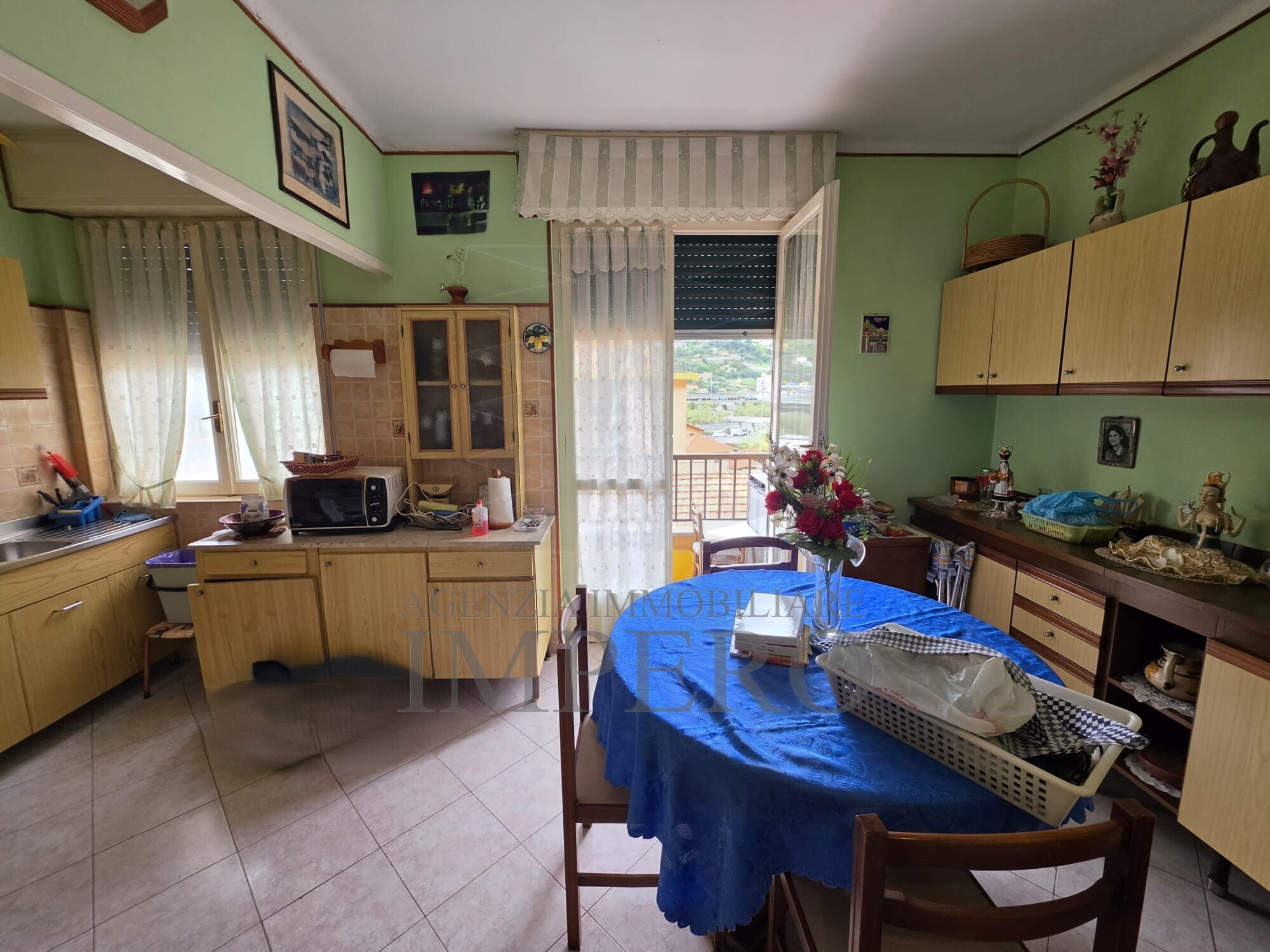 Appartamento da ristrutturare in corso limone piemonte 122a, Ventimiglia