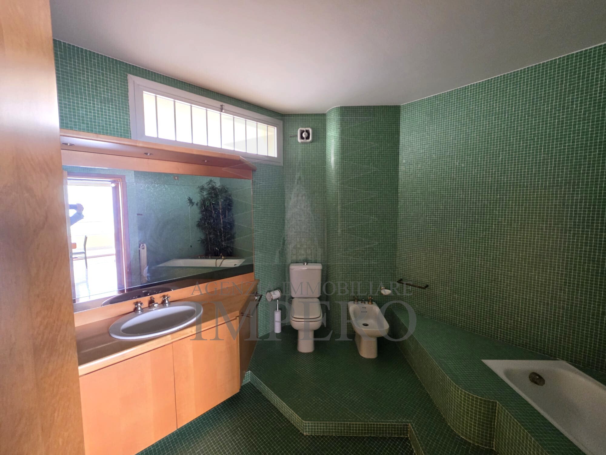 Appartamento vista mare in lungomare varaldo 67, Ventimiglia