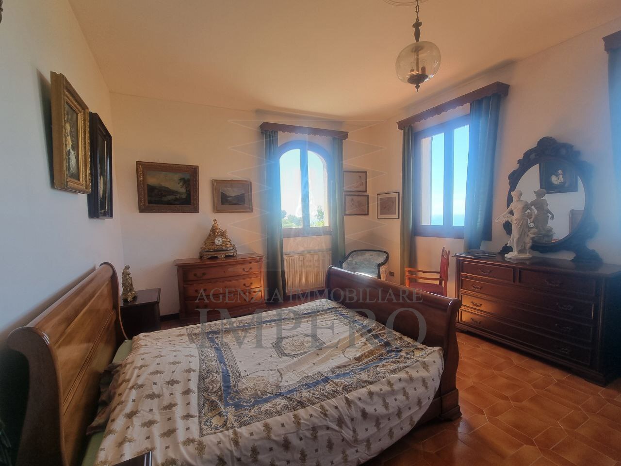 Villa con giardino in via nappio 24, Ventimiglia