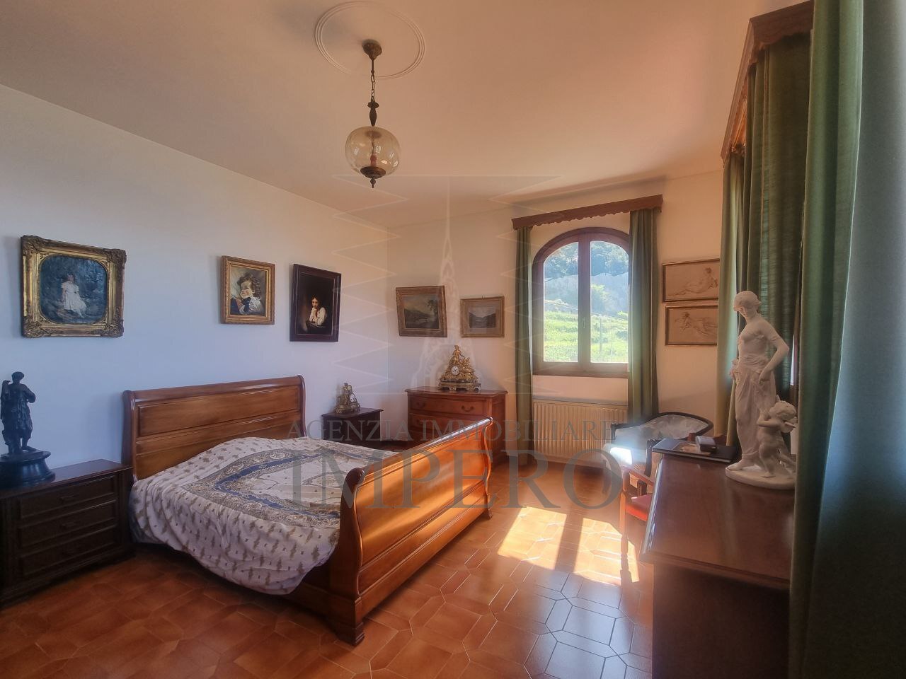 Villa con giardino in via nappio 24, Ventimiglia