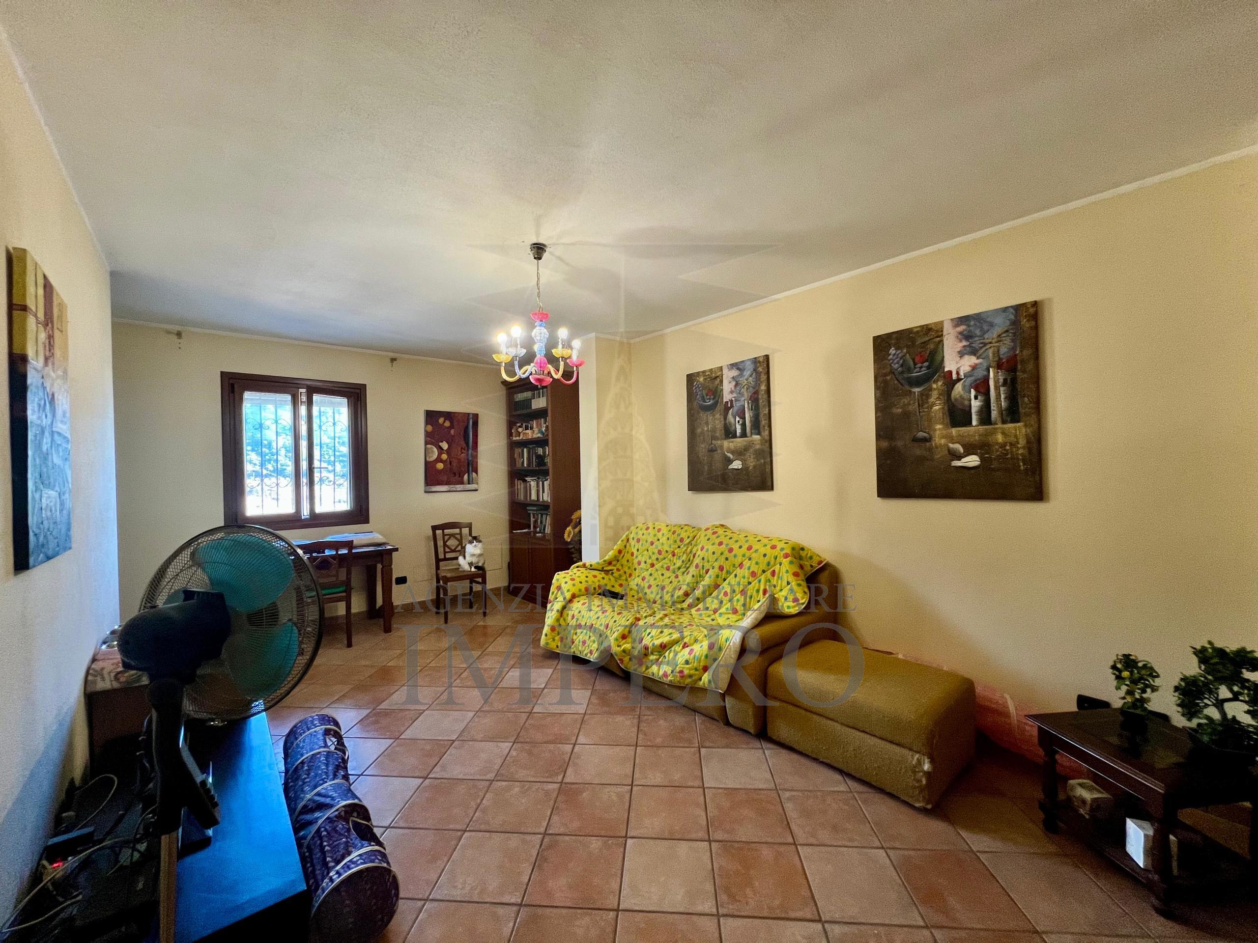 Villa con giardino in corso della repubblica, Camporosso