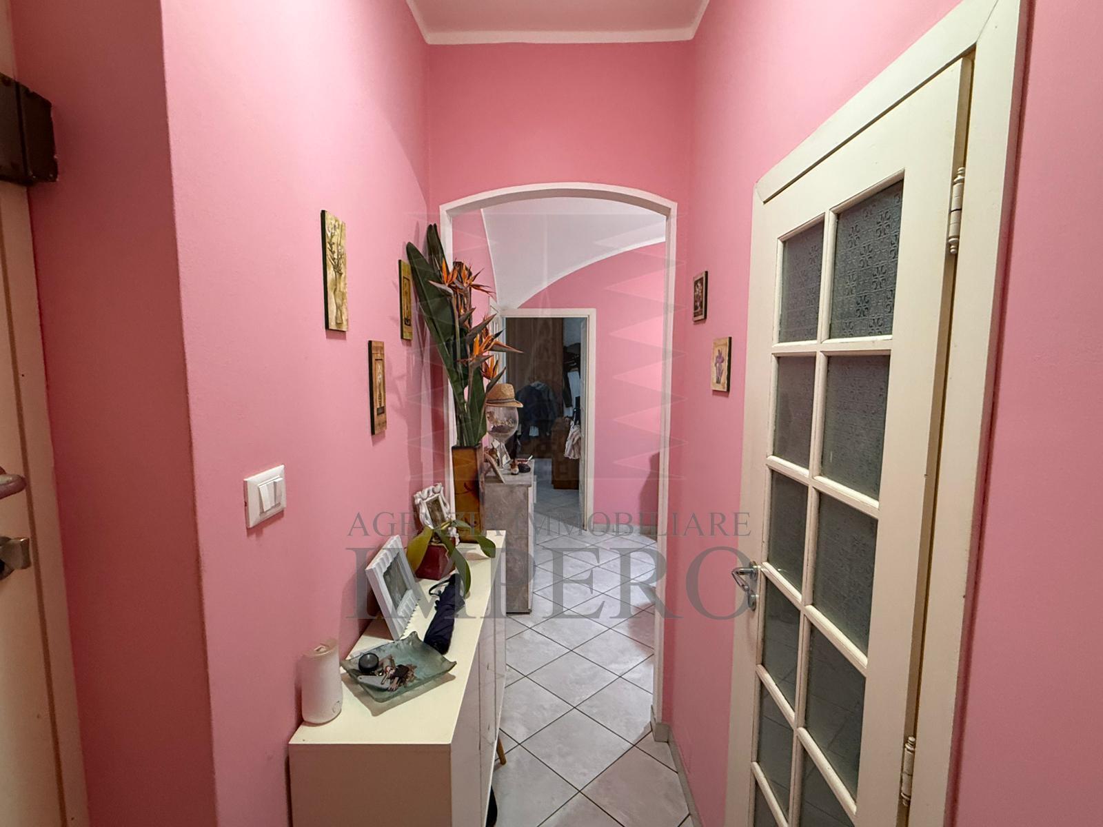Trilocale con terrazzo in via matteotti 5, Perinaldo