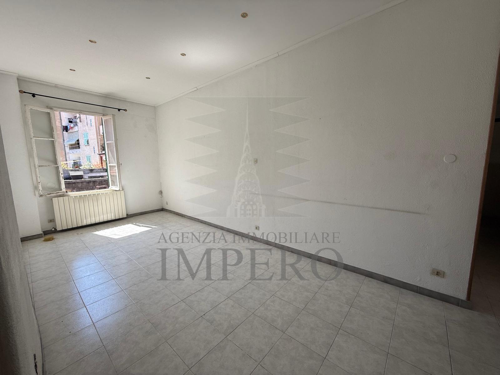 Quadrilocale da ristrutturare in via bligny 7, Ventimiglia