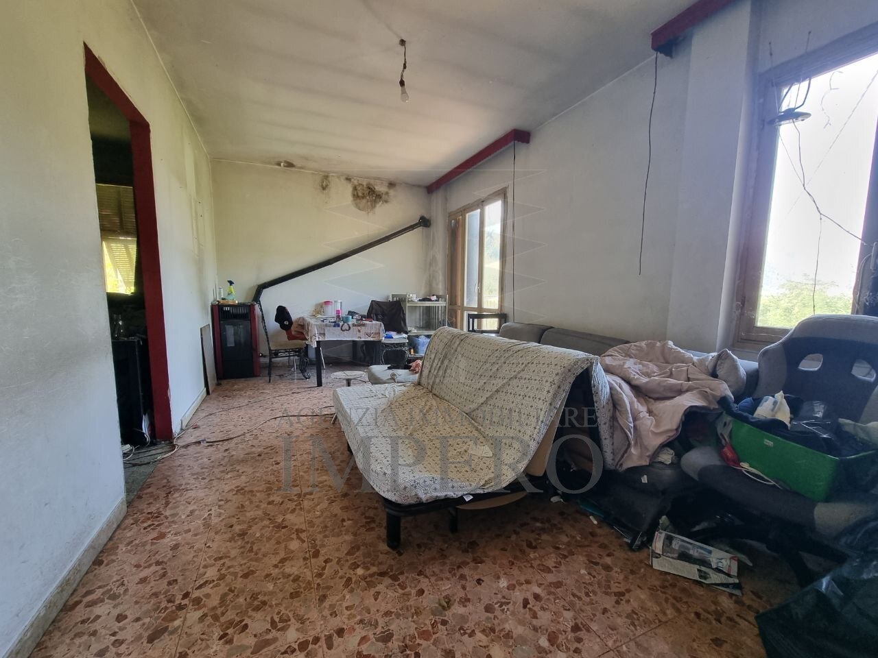 Casa indipendente con terrazzi in via gallardi 219, Ventimiglia