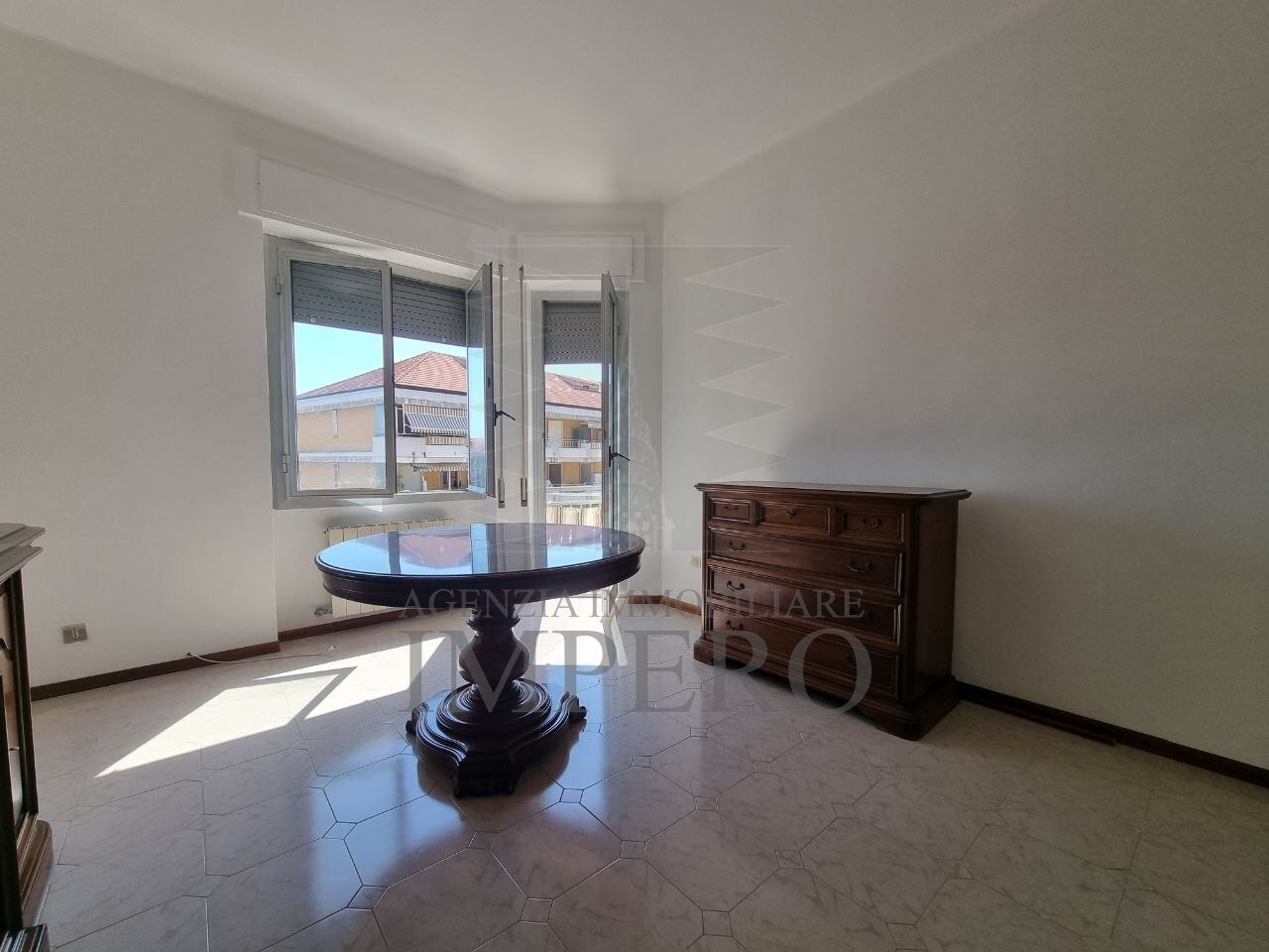 Quadrilocale con terrazzo in via sottoconvento 80, Ventimiglia