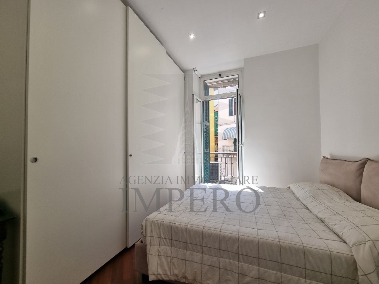 Bilocale in vendita in via cristoforo colombo 9, Ventimiglia