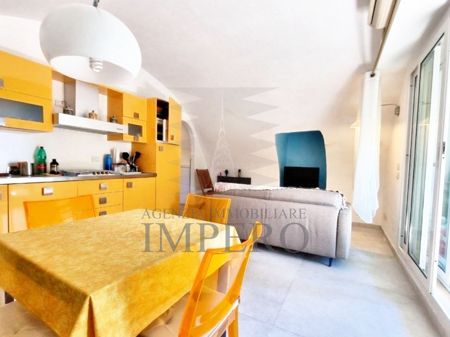 Trilocale in vendita in via arziglia 129, Bordighera
