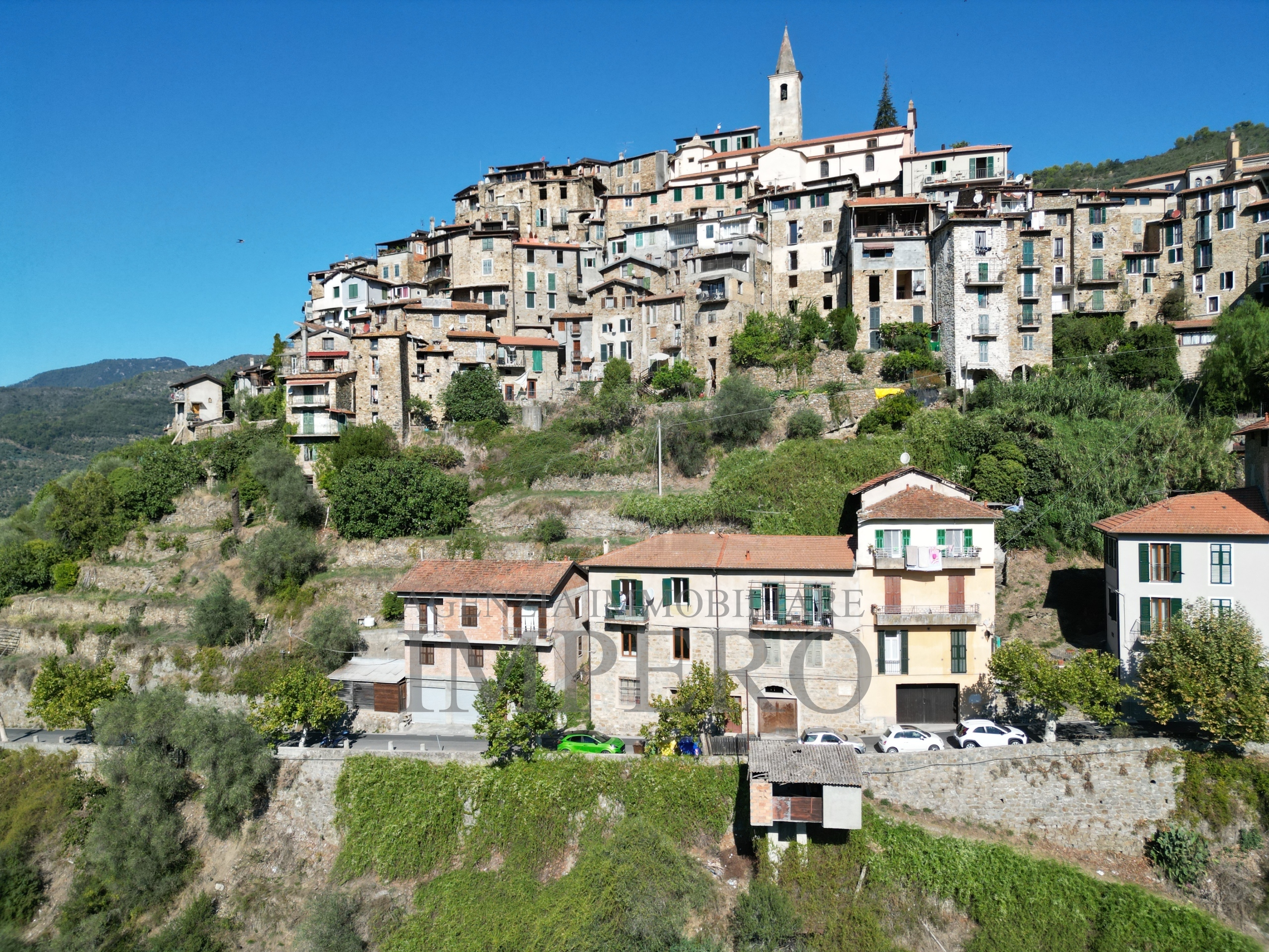 Trilocale in vendita in sp63 1a, Apricale