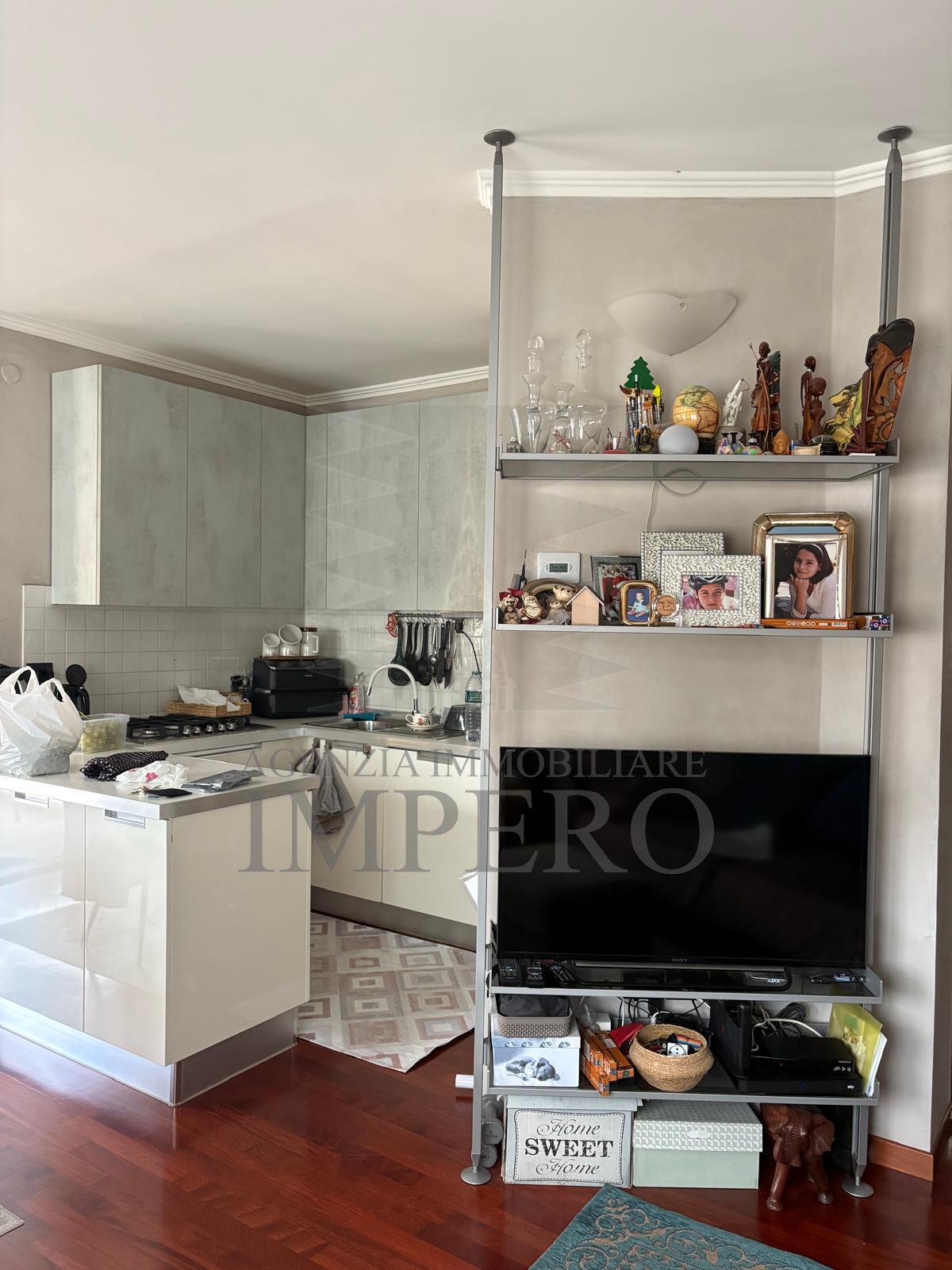 Trilocale con terrazzo in pastor 118a, Bordighera