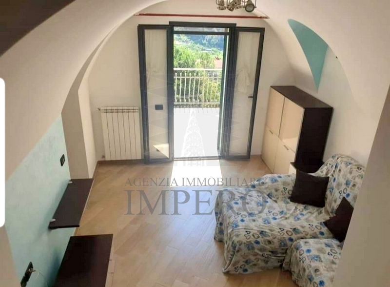 Casa indipendente con terrazzo in case brugh� 8, Ventimiglia